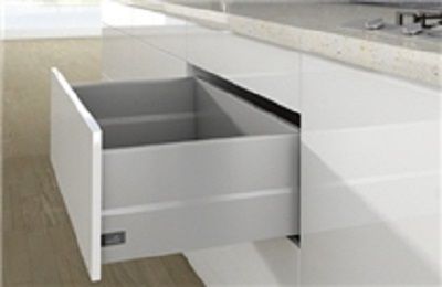 Комплект короба arcitech с top side, с соед.зад.стенки, nl650, h 250/126, цвет серебристый 9150987 Hettich